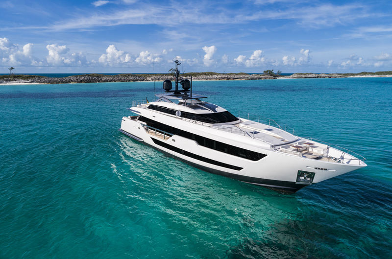 Vista Blue anchored