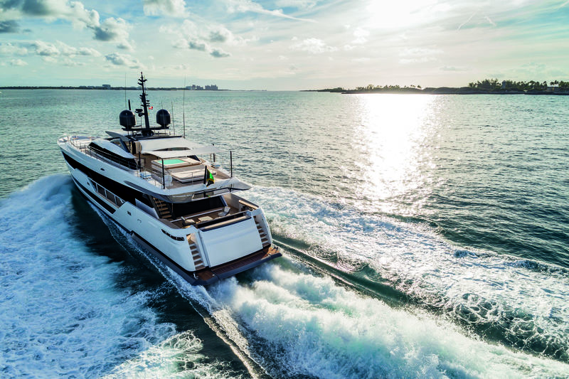 Vista Blue cruising