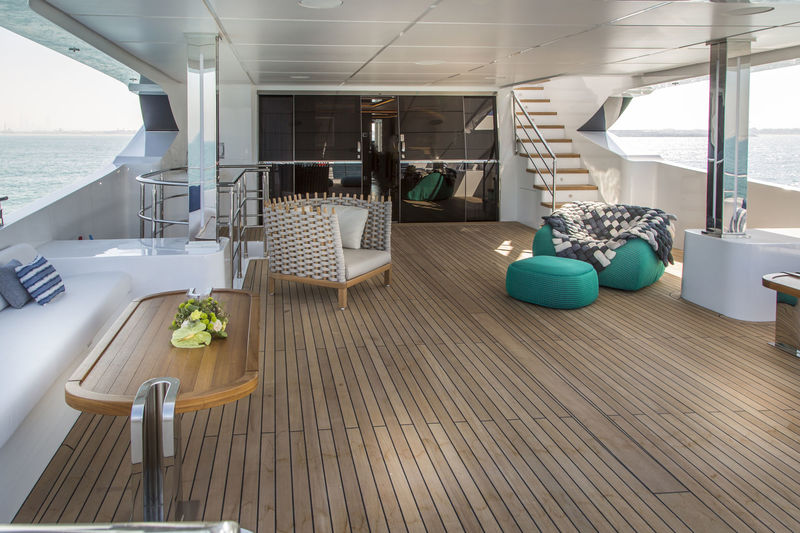 C'est La Vie deck