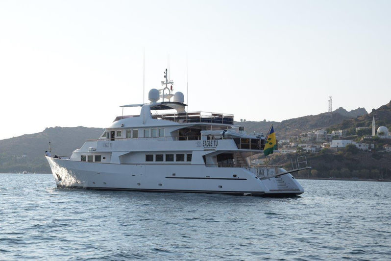 Eagle Tu anchored