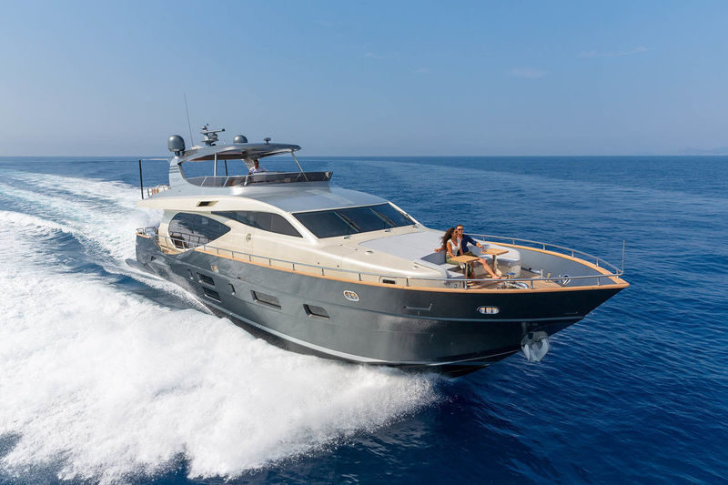 Canados 888 Evolution "URSUS" cruising