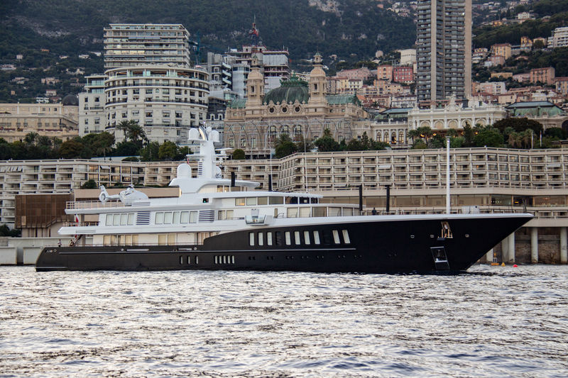 Air leaving the 2018 Monaco Yacht Show