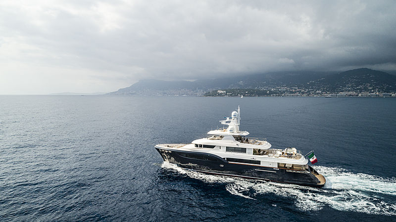 Stella di Mare cruising