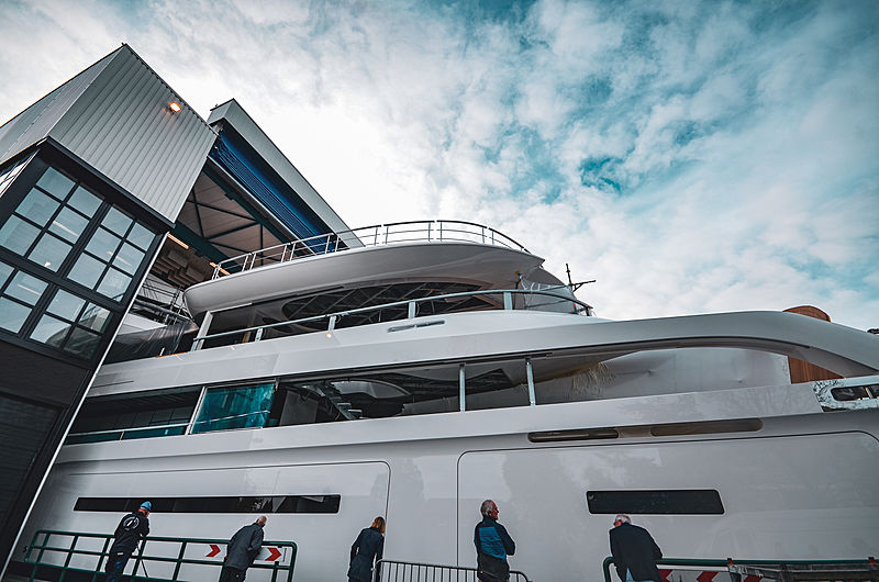 Feadship motor yacht Project 814 launch