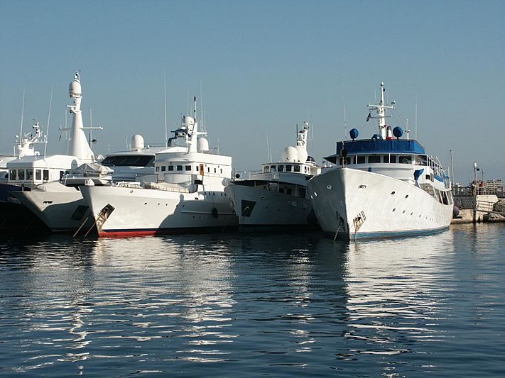 Land's End and Albacora of Tortola in Cannes