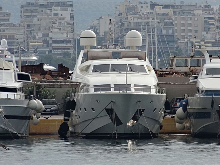 Wisper V in Athens