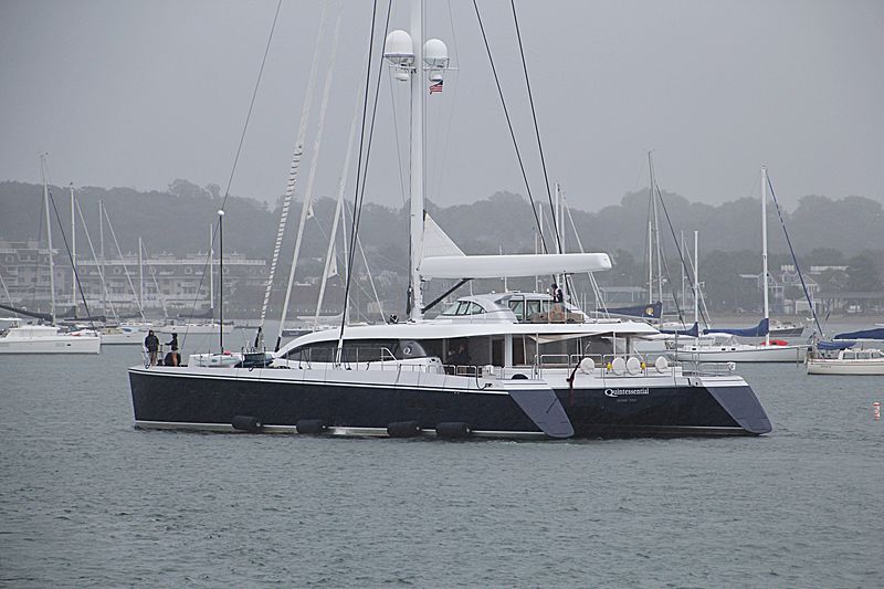 Quintessential cruising in Newport