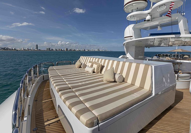 Glaze sundeck