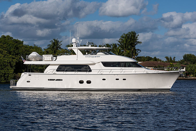 Pacific Mariner 85 yacht Sunquest