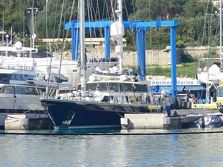 Tamer II yacht in Antibes