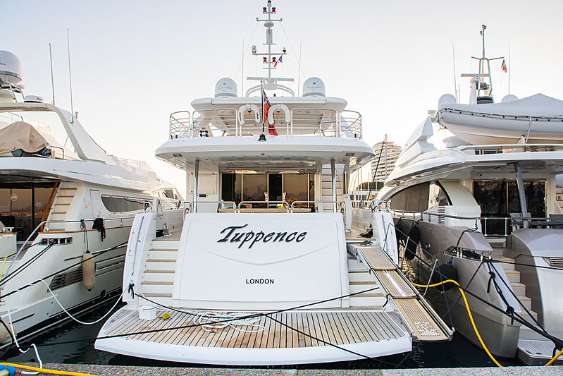 Tuppence yacht in Villeneuve Loubet