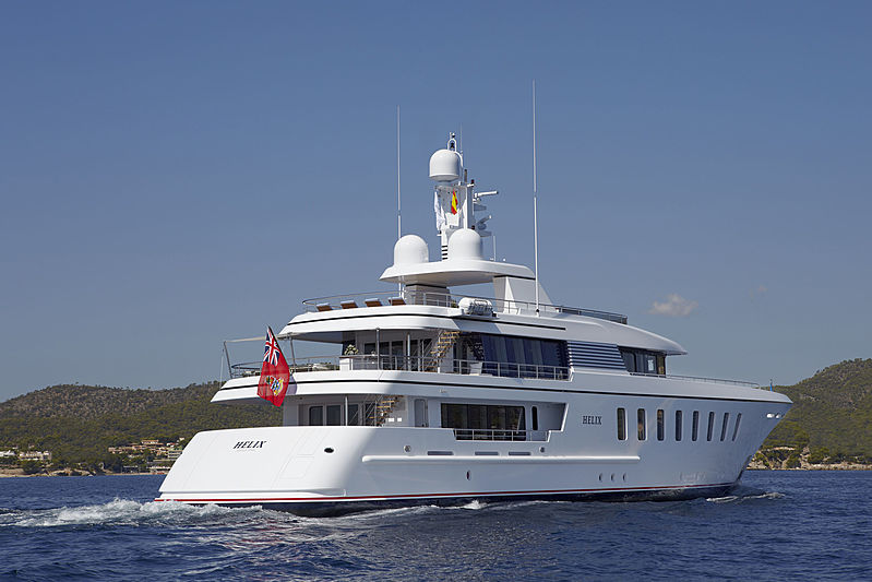 Helix yacht