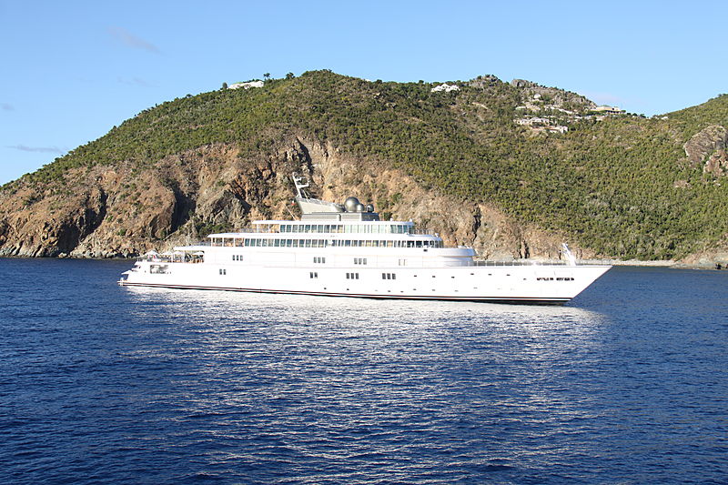 Rising Sun yacht anchored in Saint Barthelemy