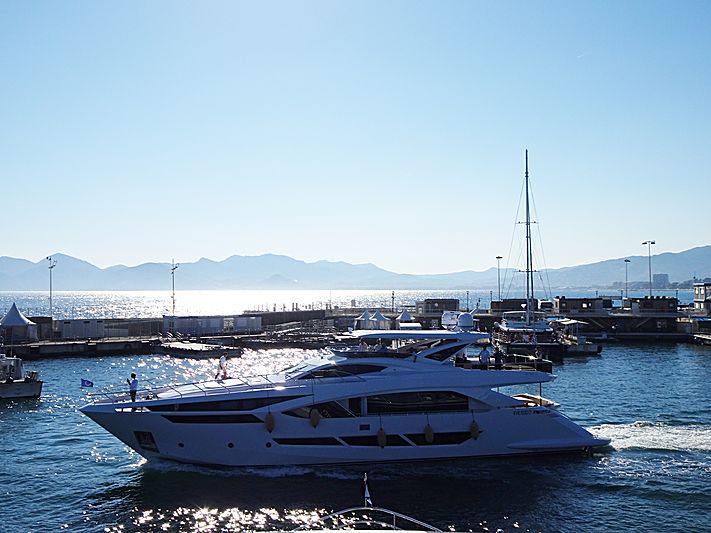 Duchessa yacht in Cannes