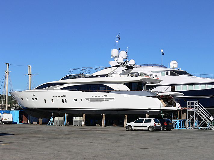 Tethys yacht in Saint-Mandrier