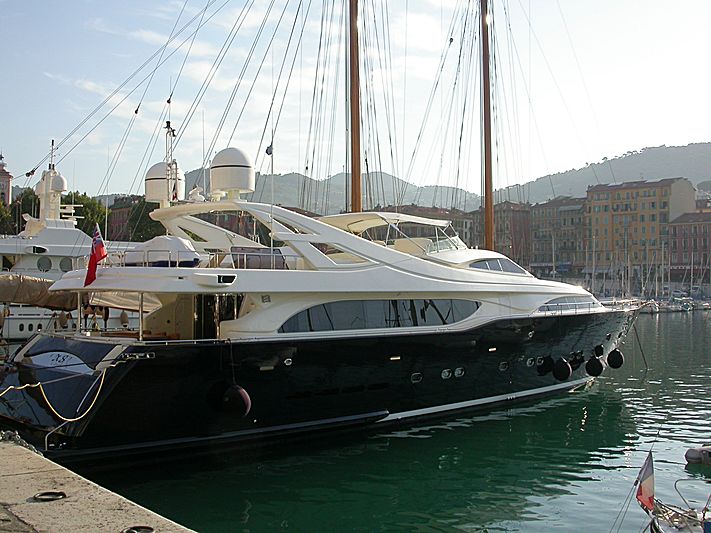 XS of London yacht in Nice