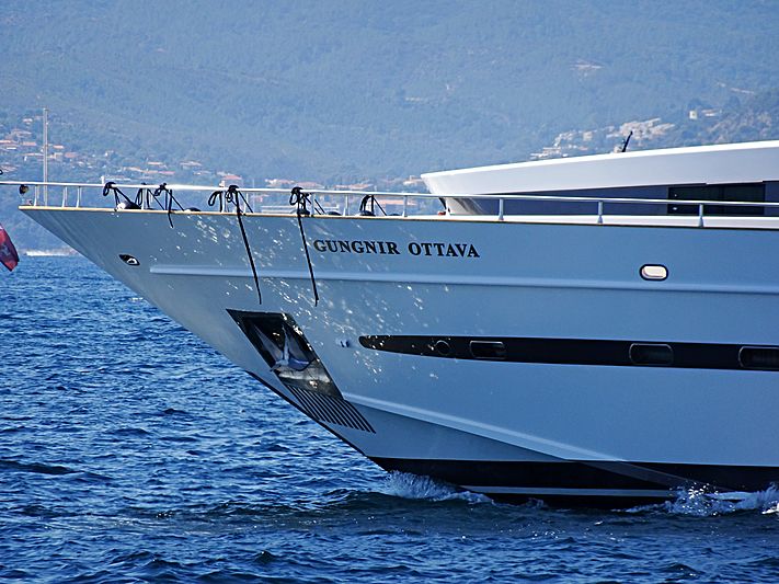 Gungnir Ottava yacht cruising off Cannes