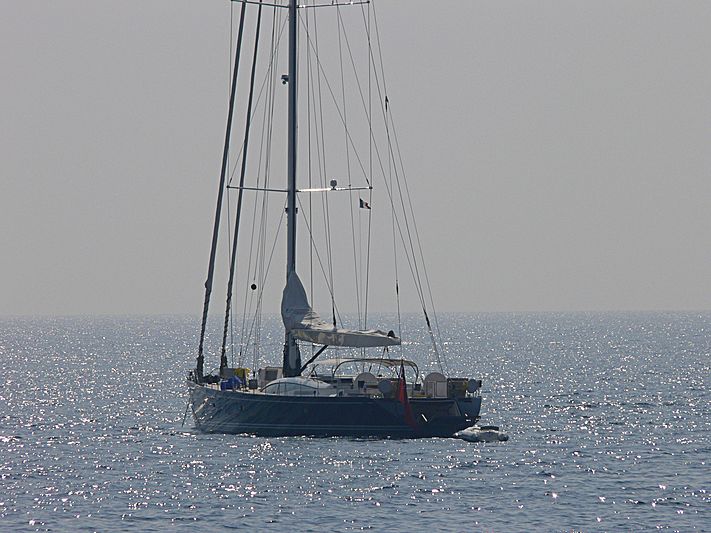 Hamilton II yacht anchored off Antibes