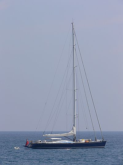 Hamilton II yacht anchored off Antibes
