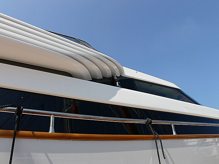 Paragon yacht in Antibes
