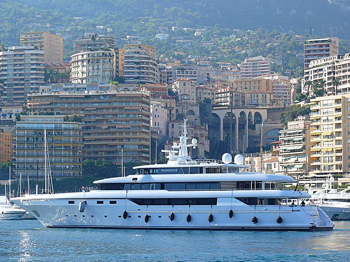 Moneikos yacht arriving in Port Hercule