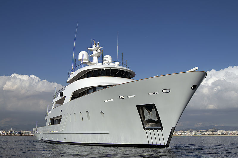 Aspire yacht anchored