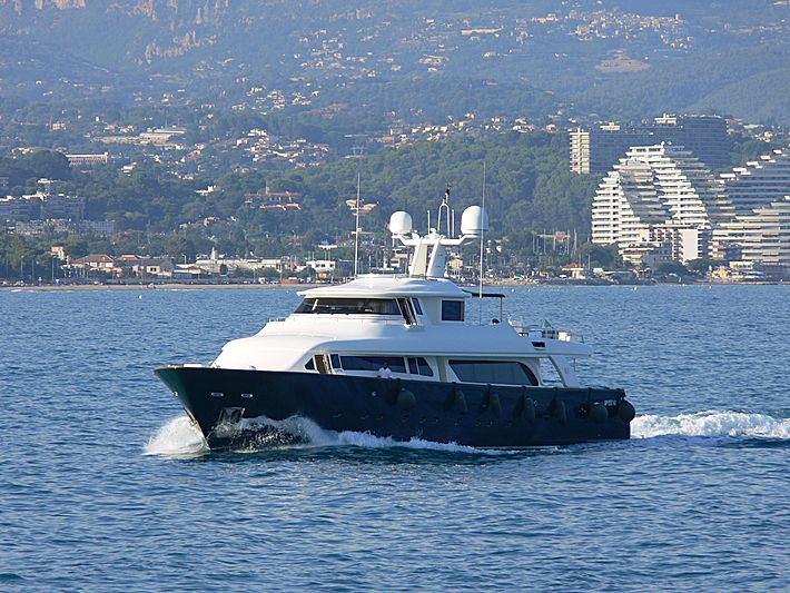 Stella Maris yacht cruising in Antibes