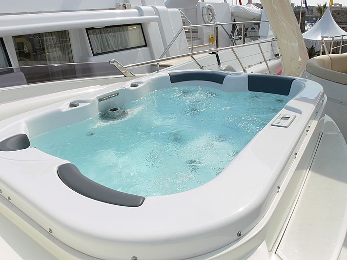 Sun Glider II yacht deck