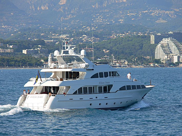 Eliza Jean yacht leaving Antibes