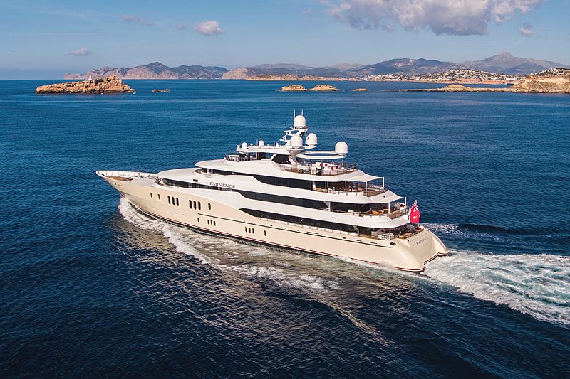 eminence yacht besitzer