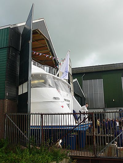 Perle Blue yacht launch in Monnickendam