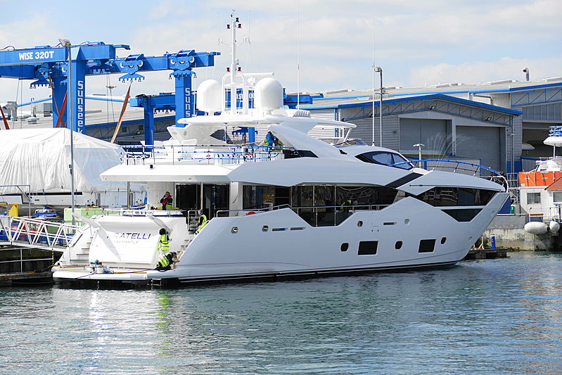 Sunseeker 116 yacht Fratelli in Poole