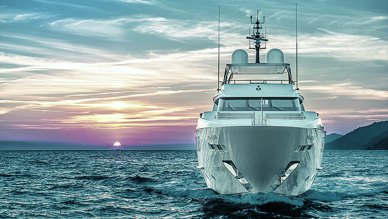 Takara yacht bow