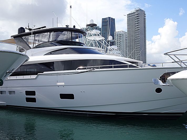 Photo Jetstream yacht in Miami Beach SuperYacht Times
