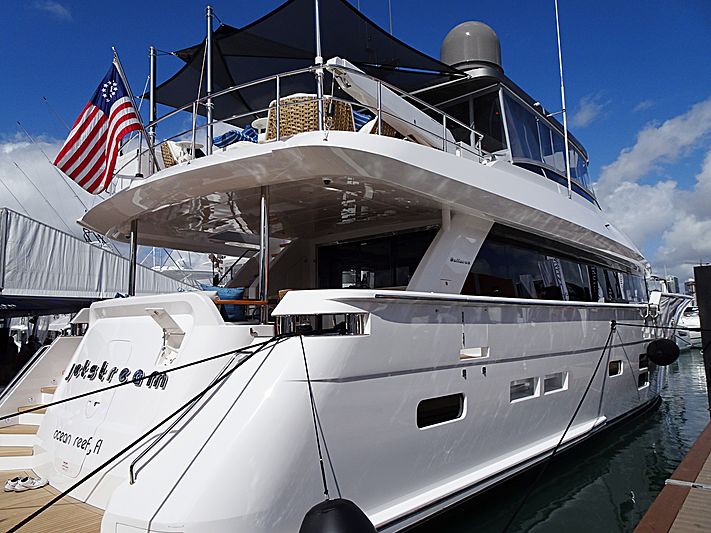 JETSTREAM Yacht 28m Hatteras 2019 SuperYacht Times