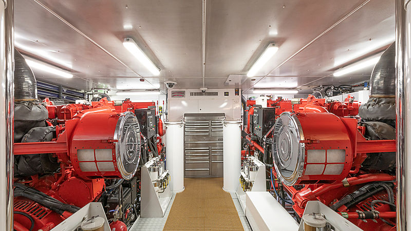 Glaze yacht engine room