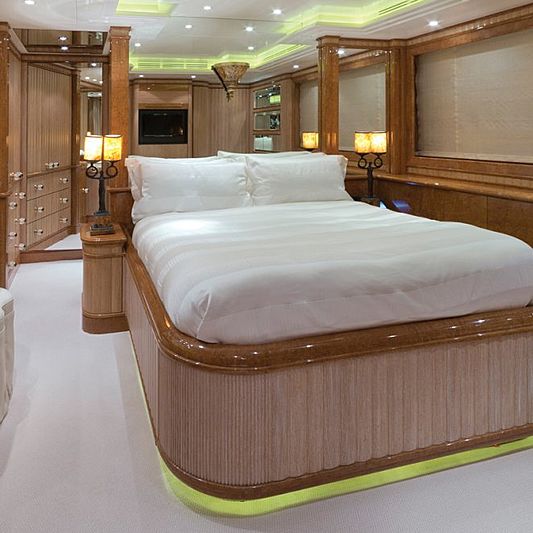 Lumiere yacht stateroom