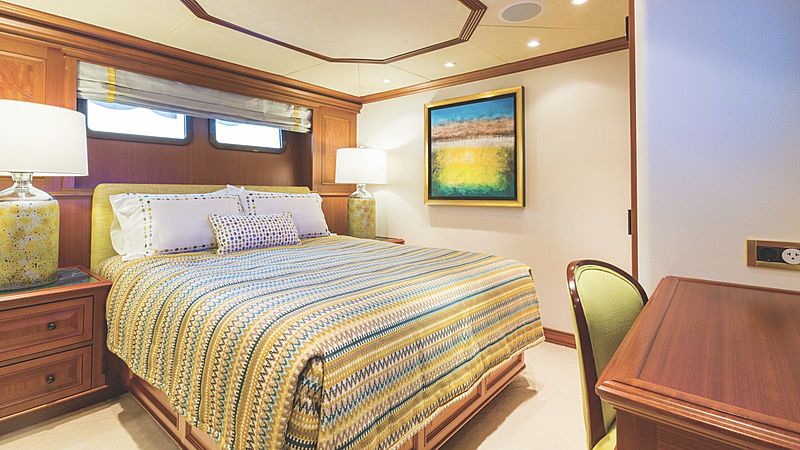 Mim yacht stateroom