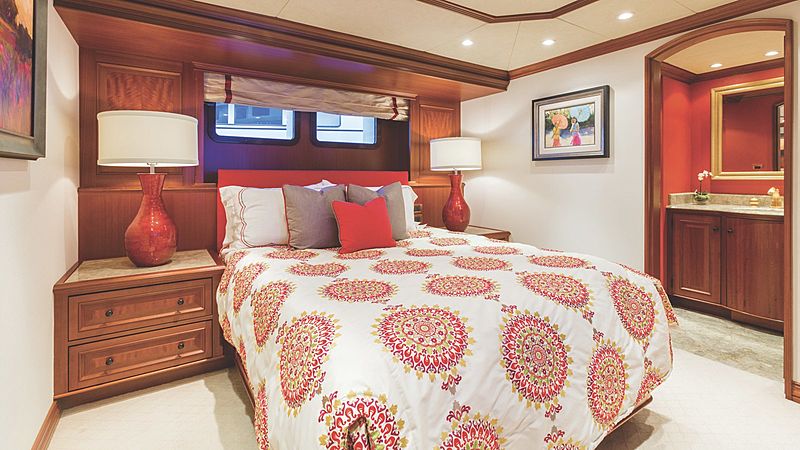 Mim yacht stateroom