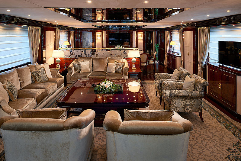 Reve d'Or yacht