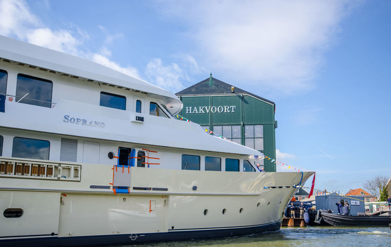 Soprano being launched in Monickendam