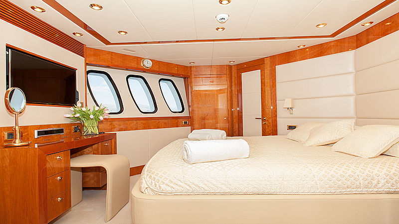 Ira yacht stateroom