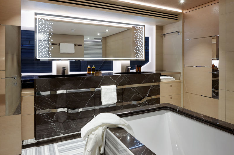 Ruya owner's bathroom
