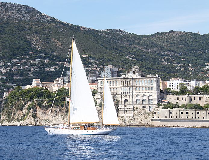 Wayfarer of London yacht off Monaco