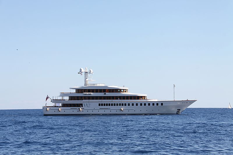 Wedge Too yacht off Monaco