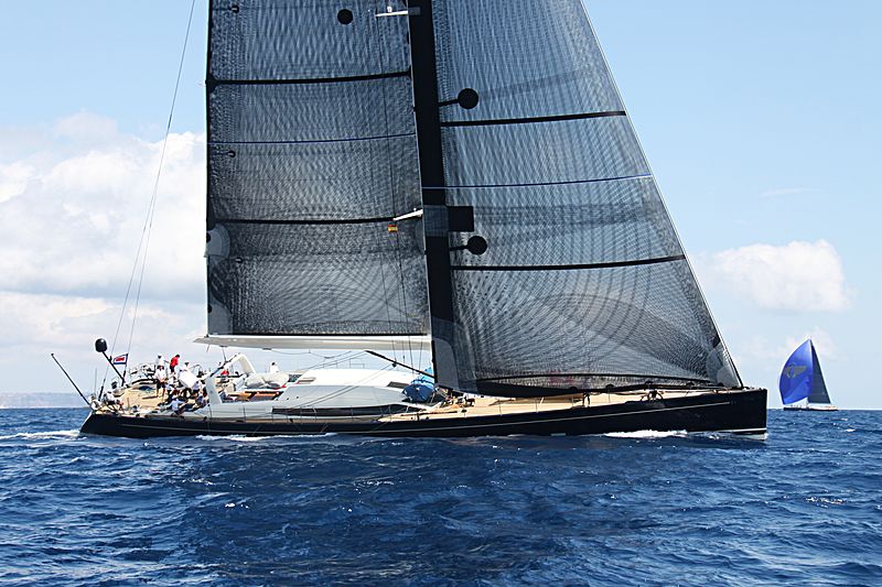 P2 yacht sailing