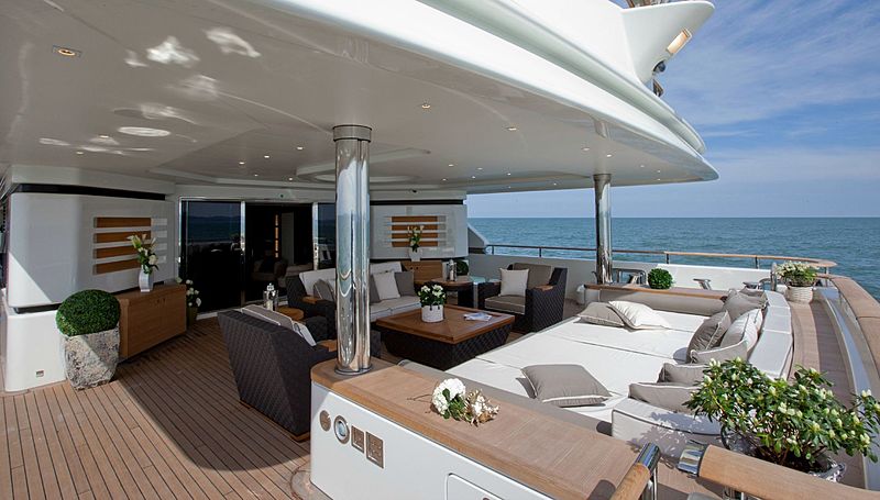 J'Ade yacht deck
