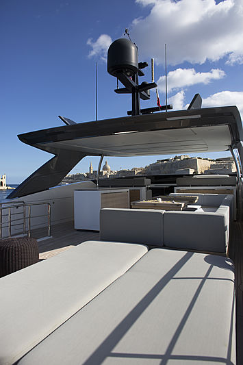 GB2 yacht deck