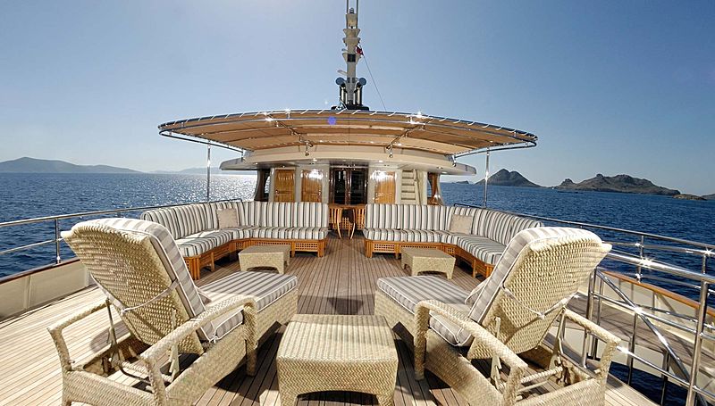 Meserret yacht deck