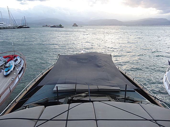 Can't Remember yacht deck